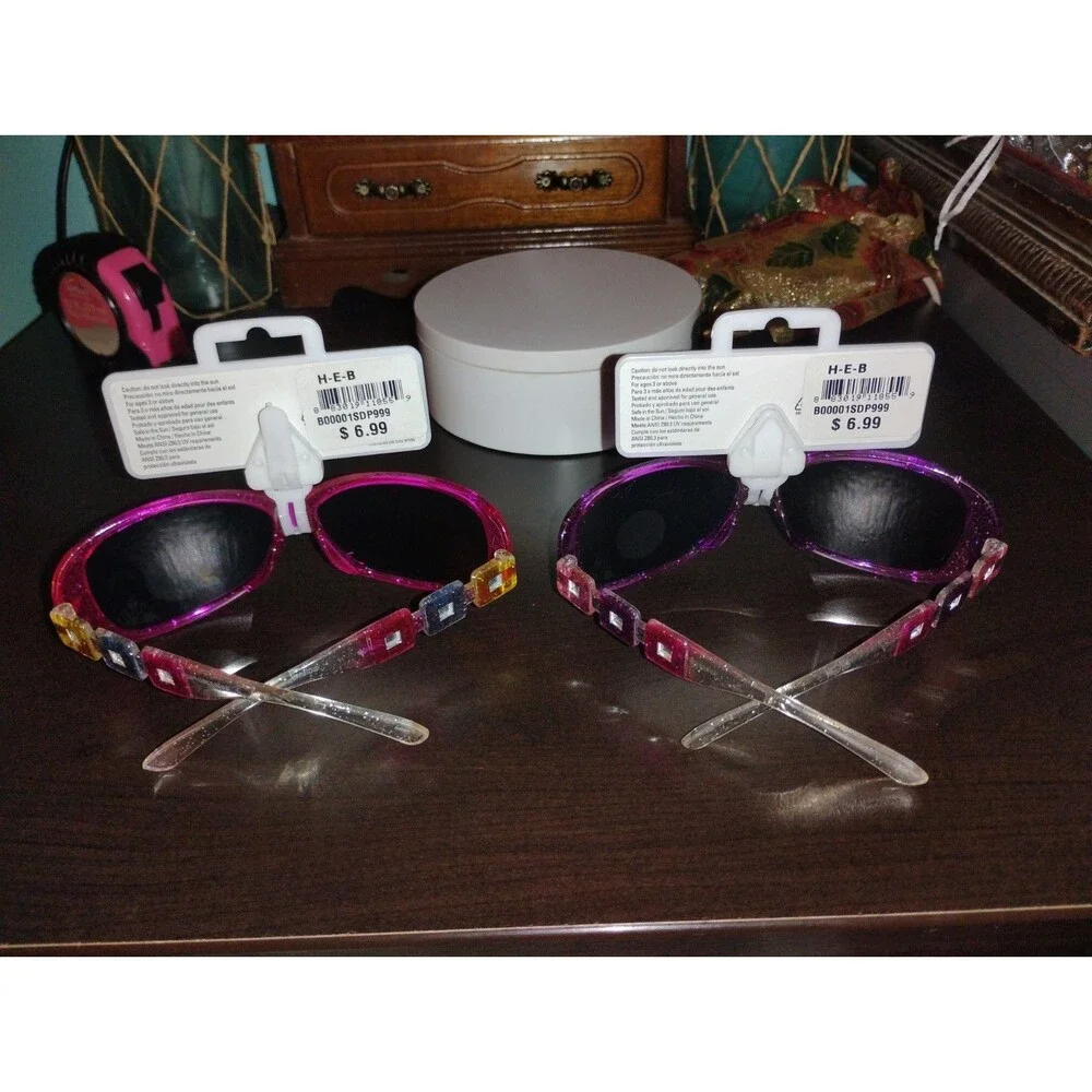 2 Pairs Of Disney Princess Sunglasses New On Card With Original Tags